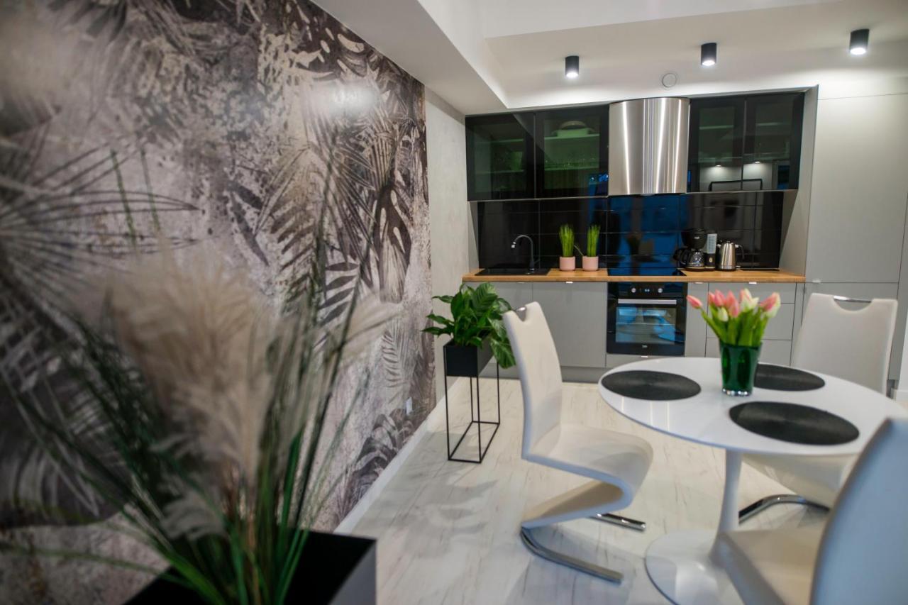 Nowoczesny Apartament Na Warmii I Mazurach Z Garazem Biskupiec  Εξωτερικό φωτογραφία